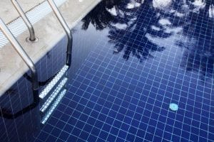 How to take care of your pool while your on holiday