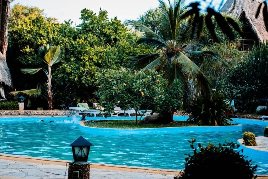 Patio Design Ideas for Pools Owners | Clear Comfort AOP Pool System