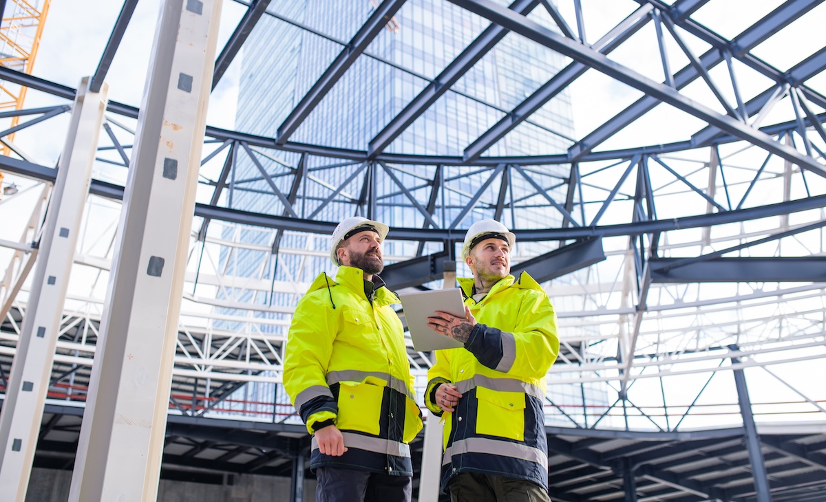 Optimizing Cooling Towers: A Comprehensive Exploration | Clear Comfort Cooling Tower Water AOP Treatment For HVAC, Data Centers, Processing & Manufacturing Facilities